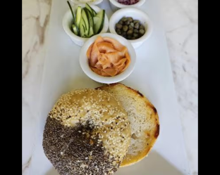 bagelsalmon
